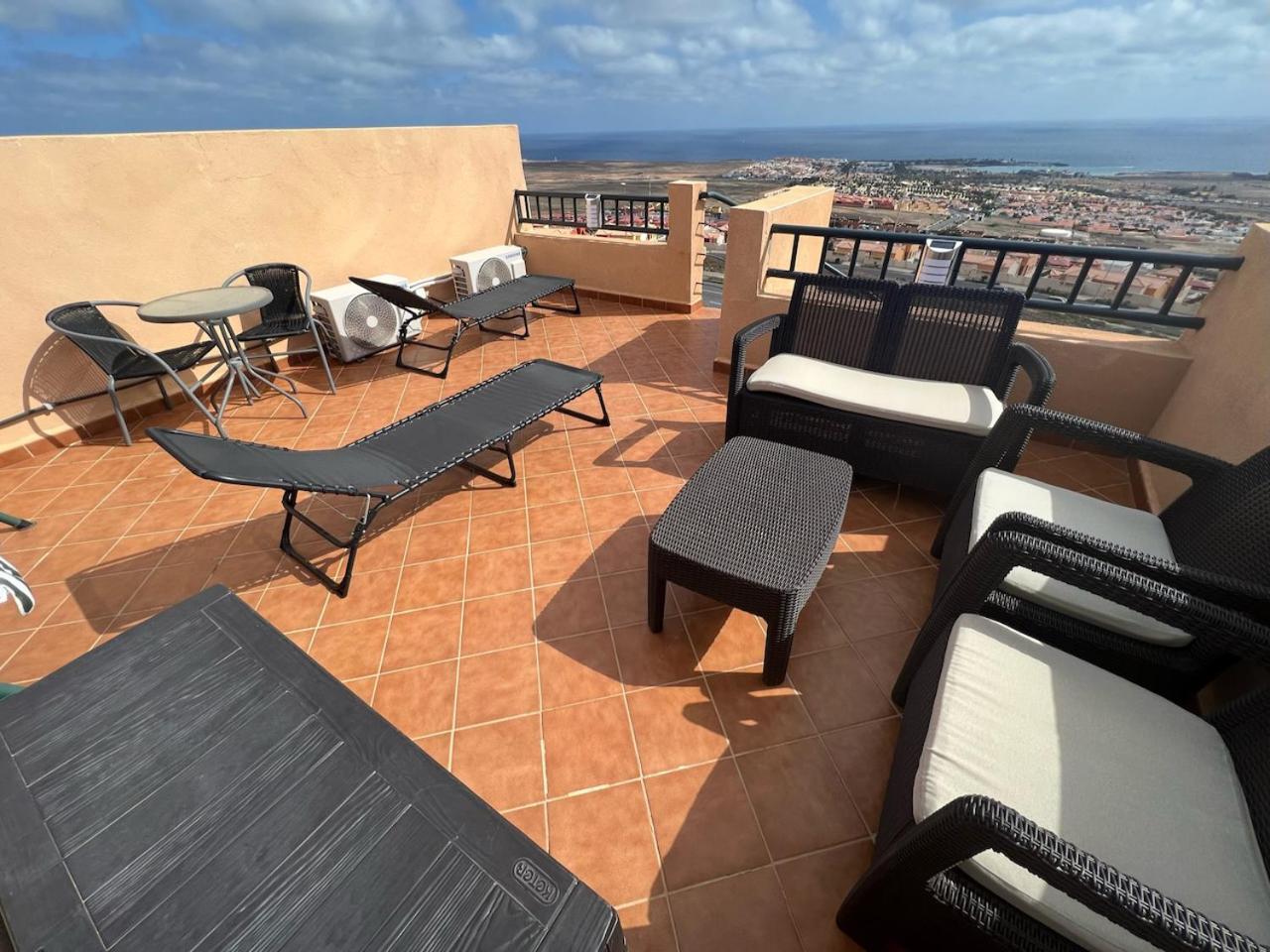 Casa Bubo Appartement Caleta De Fuste Buitenkant foto
